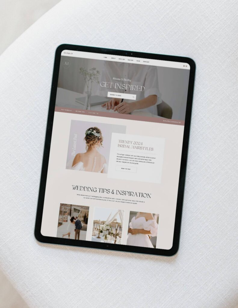 Audrina Showit Blog Page Template
